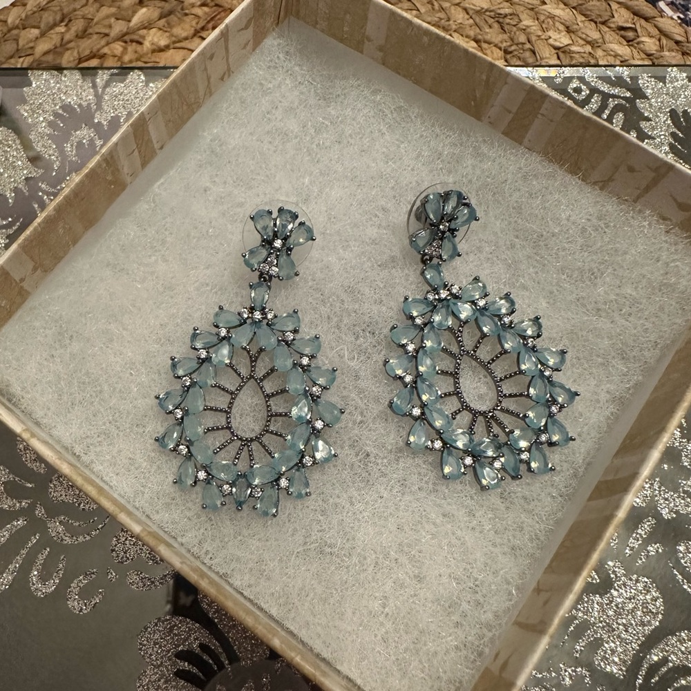 Vintage Floral Crystal Drop earrings